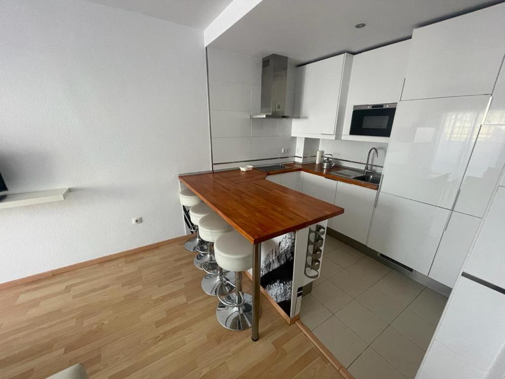 Apartamento Turistico Cristobal Colon 우엘바 외부 사진